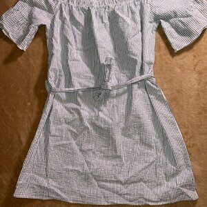 Pink Lemonade Women LG Blue White Striped Seersucker‎ Off The Shoulder Dress